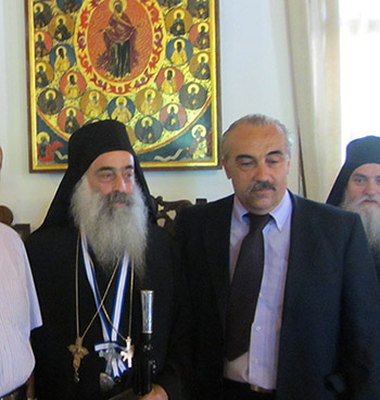 nikolopoulos